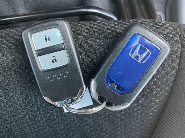 ホンダ ヴェゼル １．５ ハイブリッド Ｘ ホンダセンシング H28年 (近畿) 99