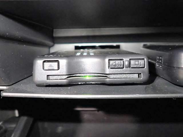 ダイハツ タフト ６６０ Ｇターボ ダーククロム ベンチャー R6年 () 99