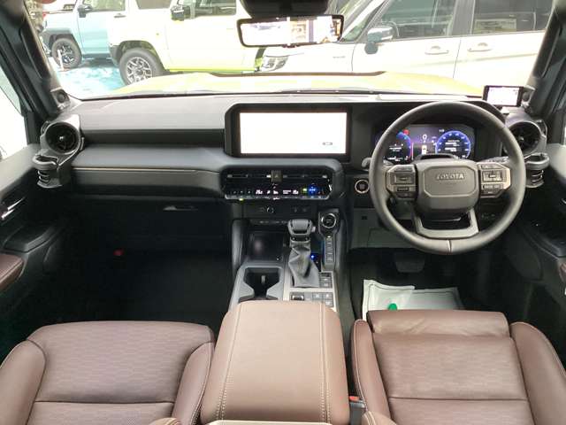トヨタ ランドクルーザー２５０ ２．８ ＺＸ ディーゼルターボ ４ＷＤ R7年 () 99