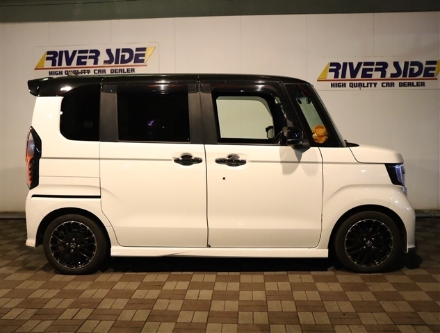 ホンダ Ｎ　ＢＯＸ カスタム ６６０ Ｌ ターボ コーディネートスタイル R3年 () 99