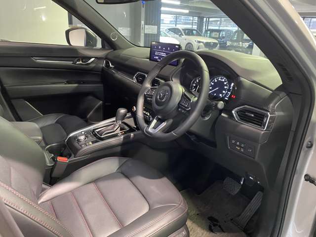 マツダ ＣＸ−５ ２．２ ＸＤ スポーツ アピアランス ディーゼルターボ R8年 (関東) 99