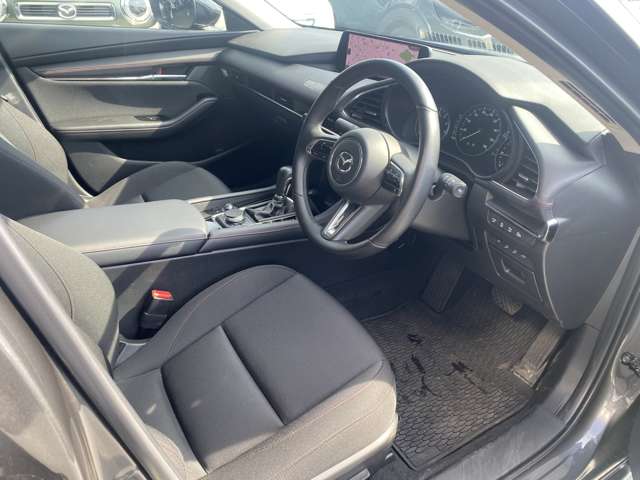 マツダ ＭＡＺＤＡ３　セダン ２．０ ２０Ｓ ブラック セレクション R7年 (関東) 99