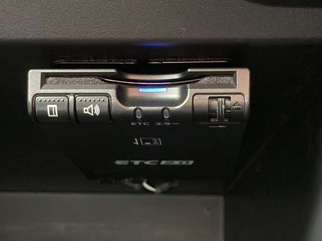 日産 ノート １．２ Ｅ－ＰＯＷＥＲ Ｘ ブラックアロー H30年 () 99