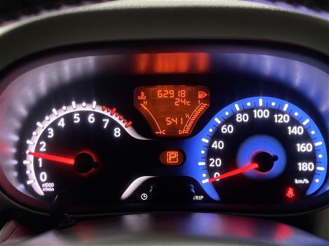 日産 キューブ １．５ １５Ｘ ＦＯＵＲ Ｖセレクション ４ＷＤ H22年 () 99