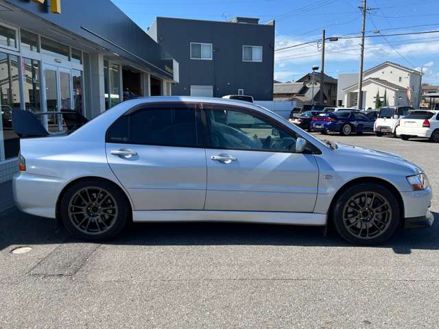 三菱 ランサー ２．０ ＧＳＲ ＩＸ ４ＷＤ H17年 (東海) 99