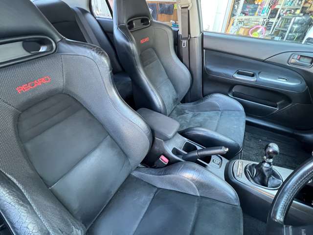 三菱 ランサー ２．０ ＧＳＲ ＩＸ ４ＷＤ H17年 (東海) 99