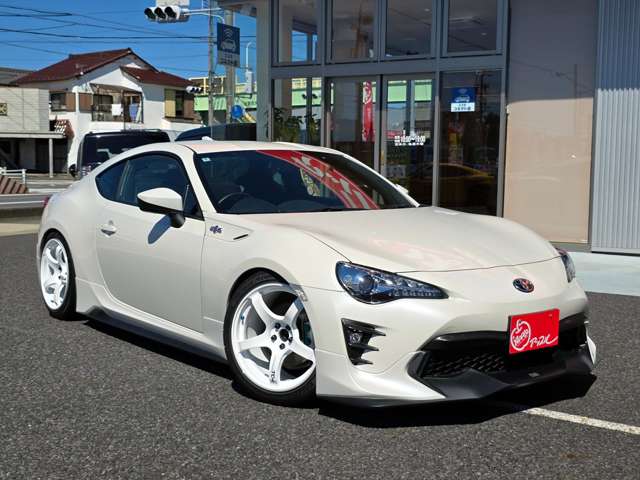 トヨタ ８６ ２．０ ＧＴ H28年 (東海) 99