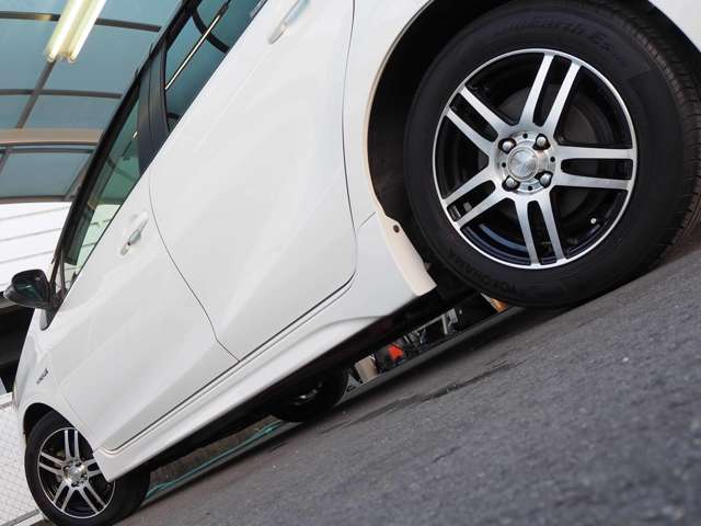 トヨタ アクア １．５ Ｓ H28年 (東海) 99
