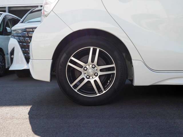 トヨタ アクア １．５ Ｓ H28年 (東海) 99