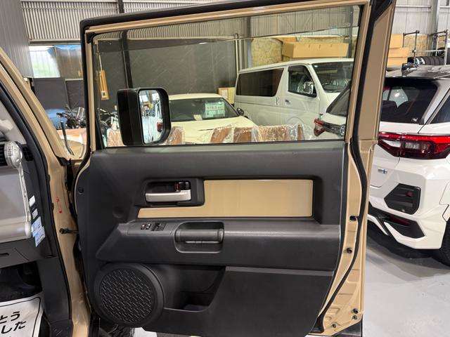 トヨタ ＦＪ　クルーザー ４．０ カラーパッケージ ４ＷＤ H24年 (東海) 99
