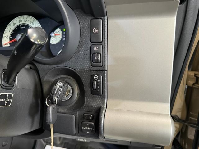 トヨタ ＦＪ　クルーザー ４．０ カラーパッケージ ４ＷＤ H24年 (東海) 99
