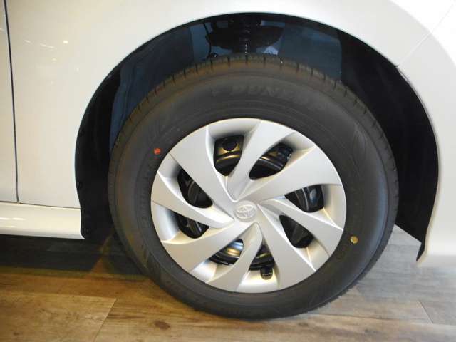 トヨタ ヤリス １．０ Ｇ R8年 (近畿) 99