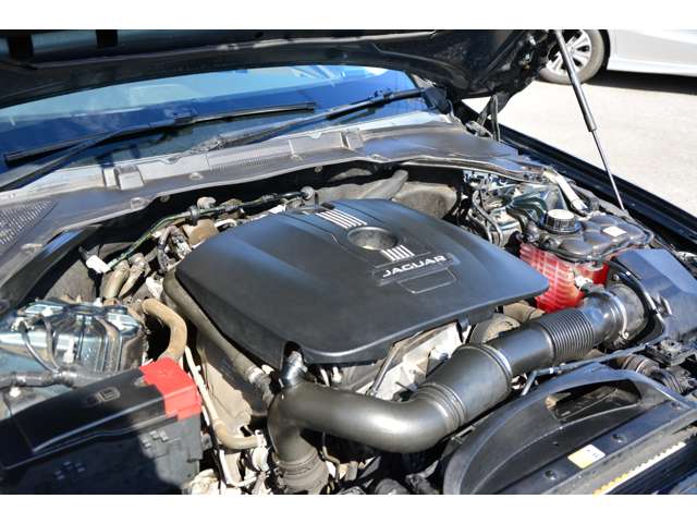 ジャガー ＸＦ ２５Ｔ ピュア H28年 () 99