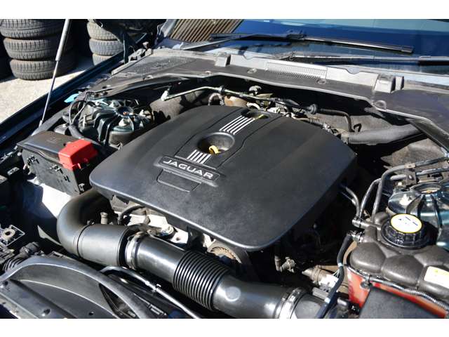 ジャガー ＸＦ ２５Ｔ ピュア H28年 () 99