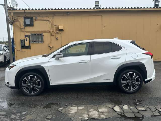 レクサス ＵＸ２５０ｈ バージョンＬ R1年 () 99