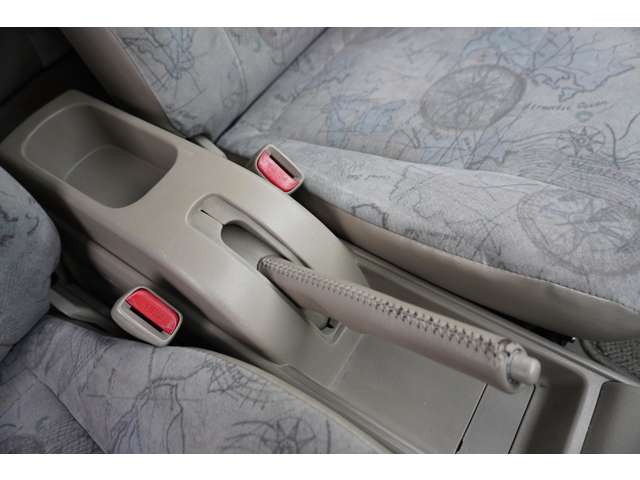 日産 ラシーン １．５ タイプＭ ４ＷＤ H12年 () 99
