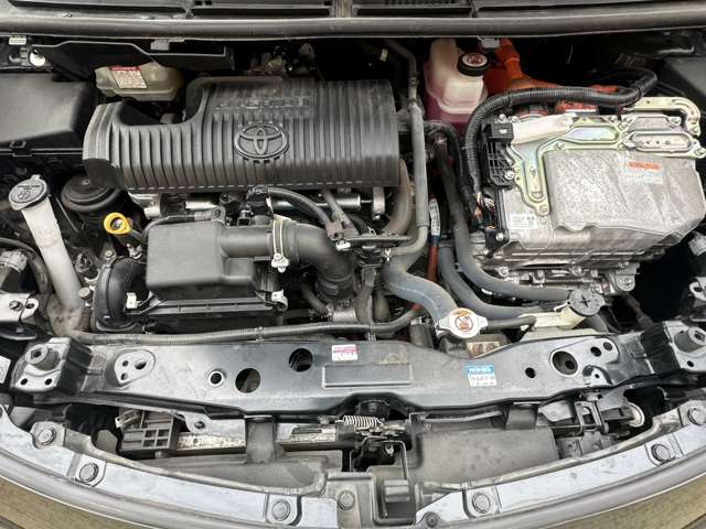トヨタ シエンタ　ハイブリッド ハイブリッド １．５ Ｇ クエロ R1年 (関東) 99