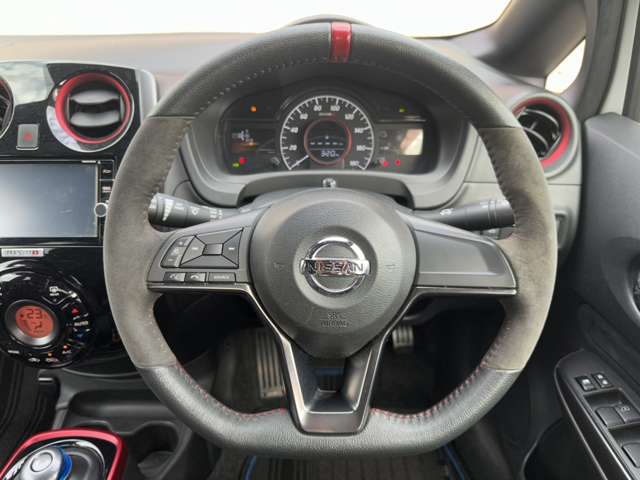 日産 ノート １．２ Ｅ－ＰＯＷＥＲ ＮＩＳＭＯ H30年 (関東) 99