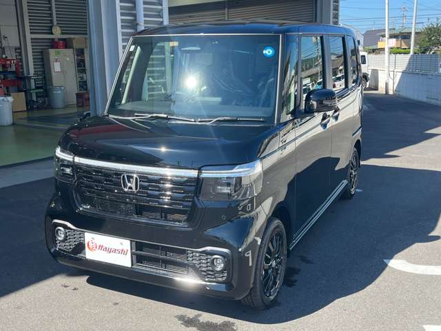 ホンダ Ｎ　ＢＯＸ カスタム ６６０ ブラック スタイル R8年 (中国) 99
