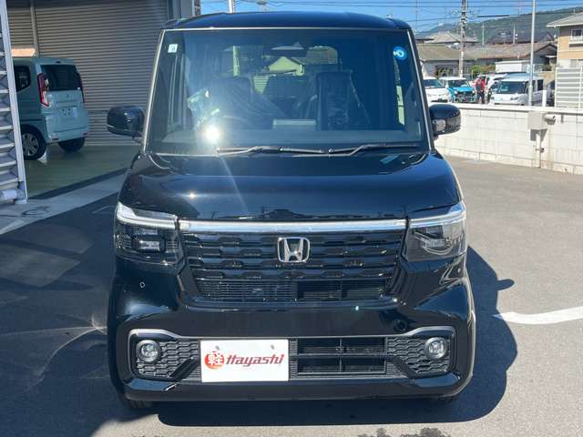 ホンダ Ｎ　ＢＯＸ カスタム ６６０ ブラック スタイル R8年 (中国) 99