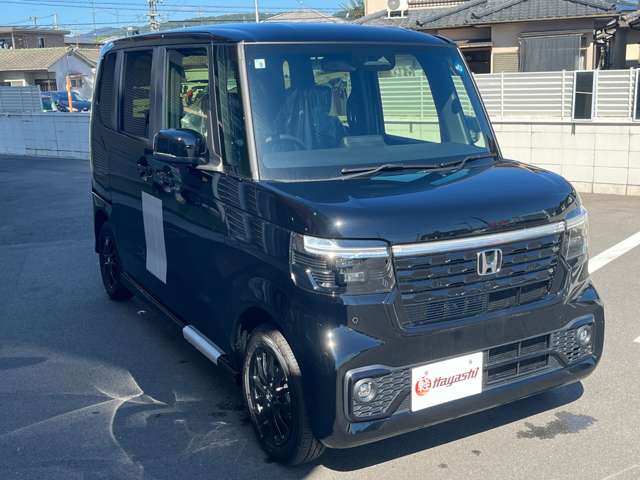 ホンダ Ｎ　ＢＯＸ カスタム ６６０ ブラック スタイル R8年 (中国) 99