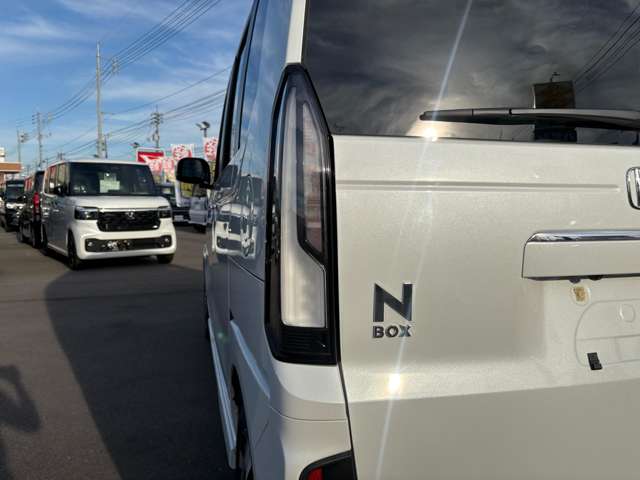 ホンダ Ｎ　ＢＯＸ カスタム ６６０ R8年 (中国) 99