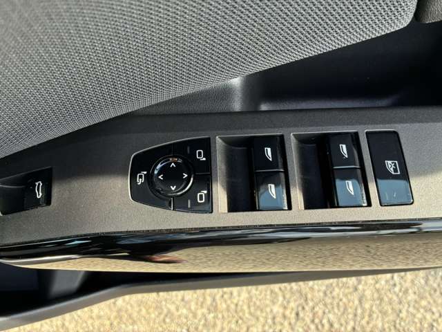 ＢＭＷ Ｘ３ Ｍ５０ Ｘドライブ ４ＷＤ R7年 (四国) 99