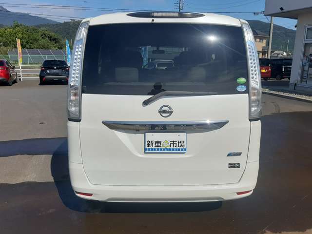 日産 セレナ ２．０ ２０Ｇ Ｓ－ＨＹＢＲＩＤ H24年 (関東) 99