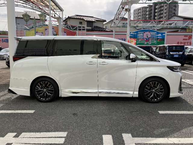 トヨタ ヴェルファイア　ハイブリッド ハイブリッド ２．５ Ｚプレミア Ｅ－ＦＯＵＲ ４ＷＤ R6年 () 99