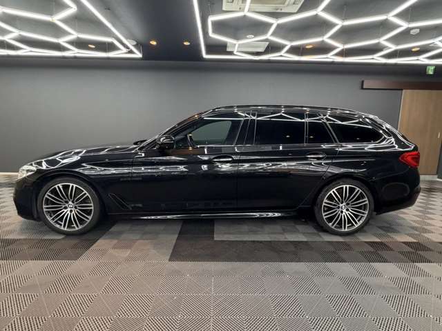 ＢＭＷ ５シリーズ ５２３Ｉ Ｍスポーツ H30年 () 99