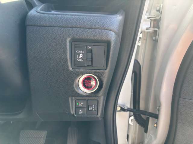 ホンダ Ｎ　ＢＯＸ カスタム ６６０ Ｌ R4年 (九州・沖縄) 99