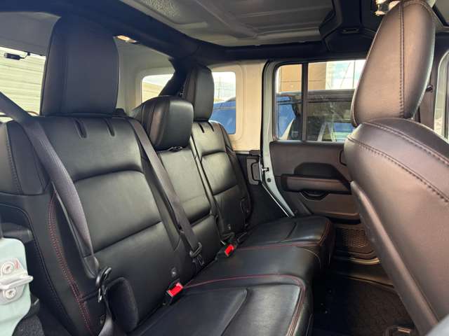 ジープ ラングラー　アンリミテッド アンリミテッド ルビコン リミテッドＥＤ ＷＩＴＨ サンライダー ＦＬＩＰ ＴＯＰ ＦＯＲ ＨＡＲＤＴＯＰ ４ＷＤ R5年 (東北) 99