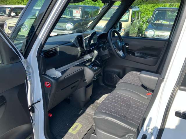 三菱 デリカ　ミニ ６６０ Ｔ プレミアム ４ＷＤ R7年 (近畿) 99