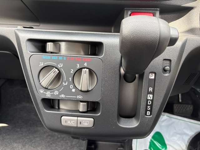 ダイハツ ミラ　イース ６６０ Ｌ ＳＡＩＩＩ R7年 (近畿) 99