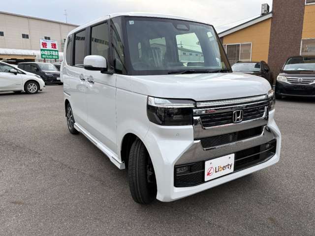 ホンダ Ｎ　ＢＯＸ カスタム ６６０ R8年 () 99