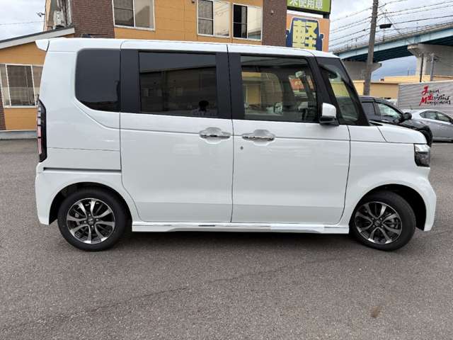 ホンダ Ｎ　ＢＯＸ カスタム ６６０ R8年 () 99