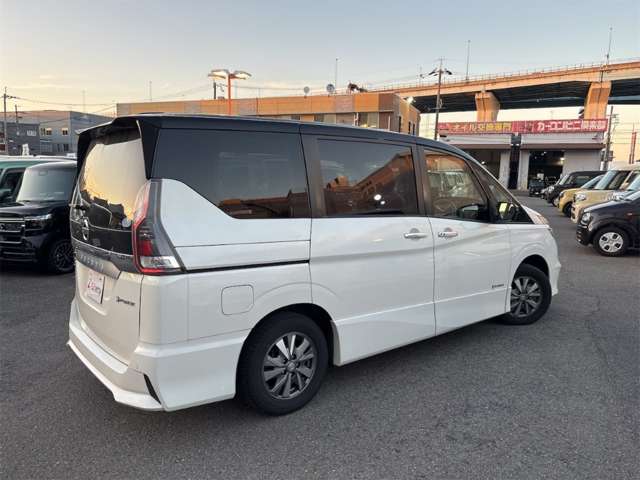 日産 セレナ １．２ Ｅ－ＰＯＷＥＲ ハイウェイスター Ｖ H30年 () 99