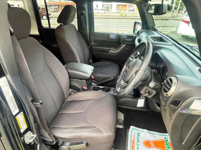 ジープ ラングラー　アンリミテッド アンリミテッド スポーツ ４ＷＤ H27年 () 99