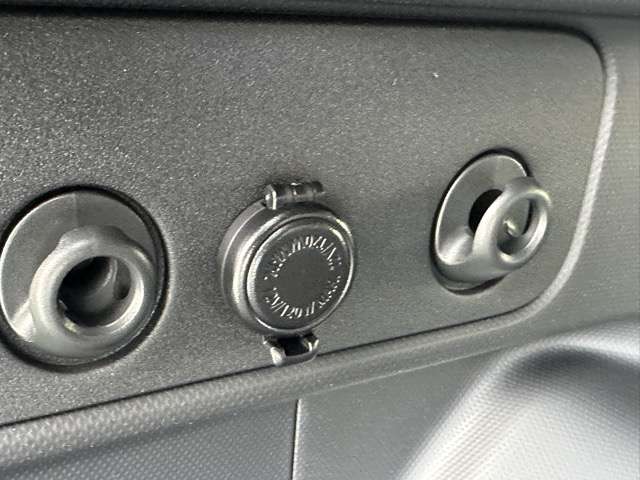 スバル フォレスター　ハイブリッド ２．５ エックスブレイク Ｓ：ＨＥＶ ＥＸ ４ＷＤ R8年 (東海) 99
