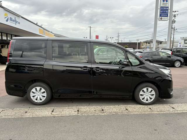 トヨタ ノア ２．０ Ｘ R3年 () 99