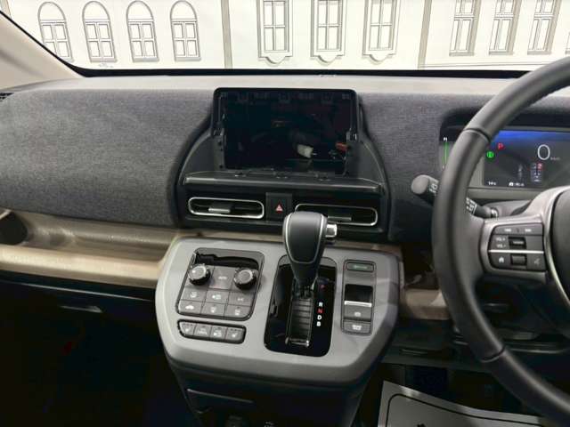 ホンダ フリード　ハイブリッド １．５ Ｅ：ＨＥＶ エアー ＥＸ R8年 () 99