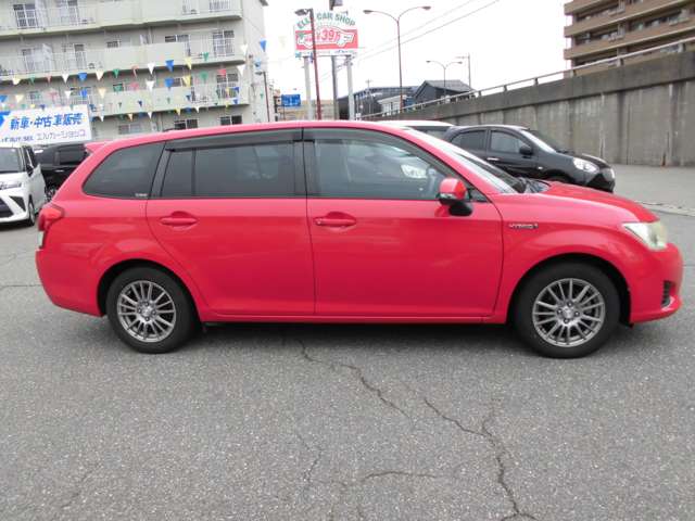 トヨタ カローラフィールダー　ハイブリッド １．５ ハイブリッド Ｇ H25年 (甲信越・北陸) 99