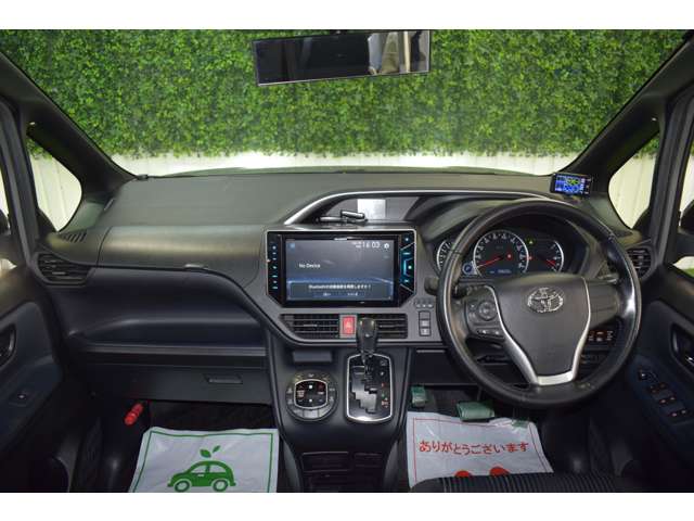 トヨタ ヴォクシー ２．０ ＺＳ 煌 ４ＷＤ H27年 (北海道) 99
