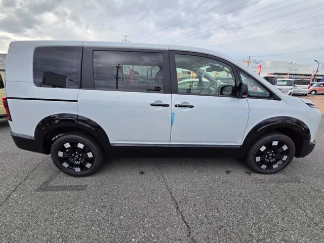 三菱 デリカ　Ｄ：５ ２．２ Ｐ ディーゼルターボ ４ＷＤ R8年 (九州・沖縄) 99