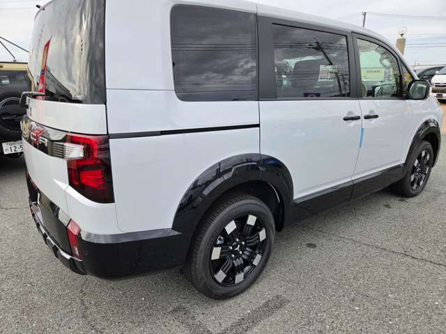 三菱 デリカ　Ｄ：５ ２．２ Ｐ ディーゼルターボ ４ＷＤ R8年 (九州・沖縄) 99