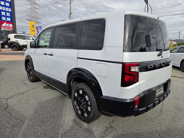 三菱 デリカ　Ｄ：５ ２．２ Ｐ ディーゼルターボ ４ＷＤ R8年 (九州・沖縄) 99