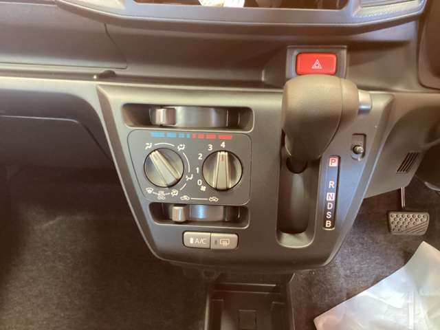 ダイハツ ミラ　イース ６６０ Ｌ ＳＡＩＩＩ R7年 () 99