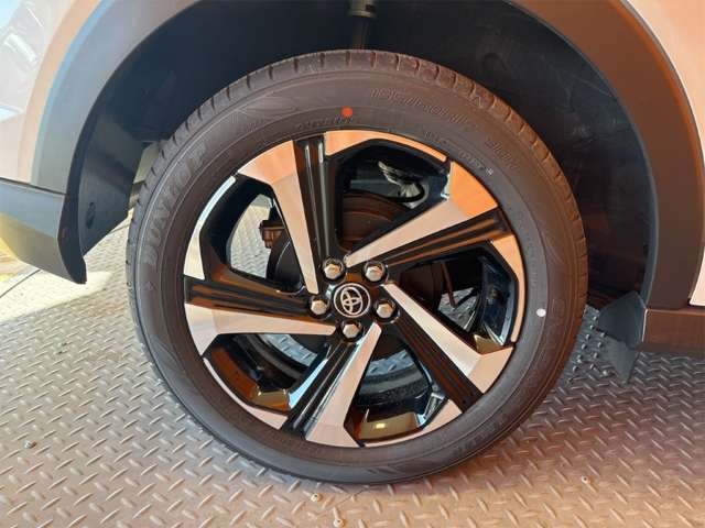 トヨタ ライズ　ハイブリッド ハイブリッド １．２ Ｚ R7年 () 99