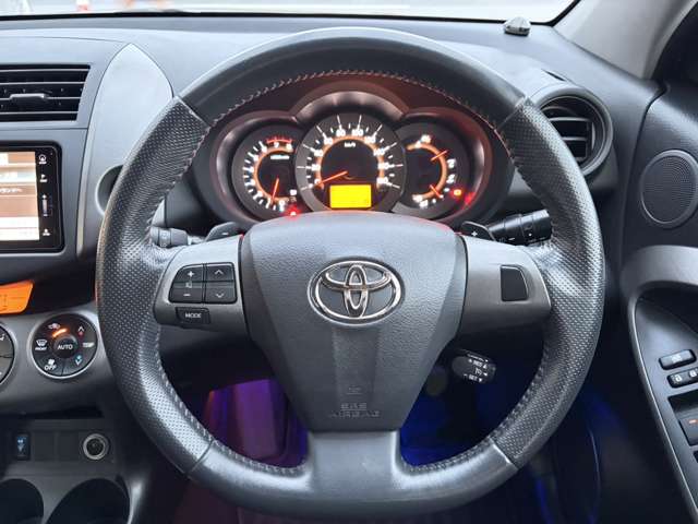 トヨタ ヴァンガード ２．４ ２４０Ｓ Ｓパッケージ ４ＷＤ H23年 () 99