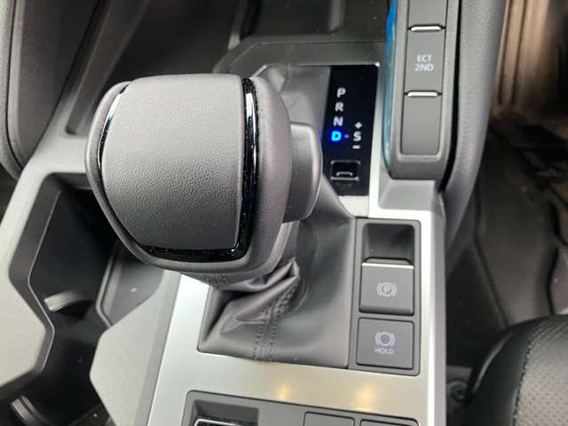 トヨタ ランドクルーザー２５０ ２．７ ＶＸ ４ＷＤ R7年 (関東) 99